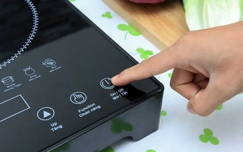 Nguyên nhân và cách sửa cảm ứng bếp từ